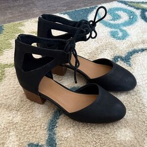 GB Girls Black Lace-Up Dress Shoes